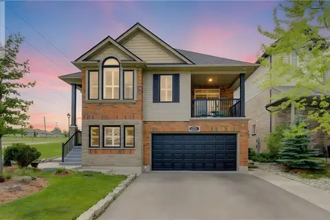 725 ZURICH Drive