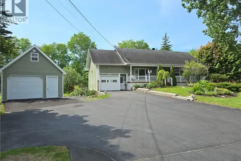 435 Acadie