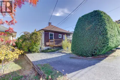 58 Pine St