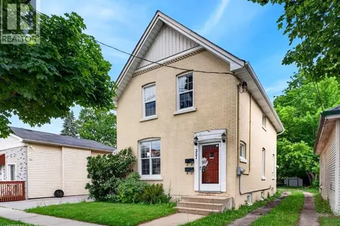 221 GRAND RIVER Avenue