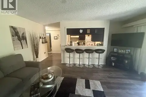 310 9867 MANCHESTER DRIVE