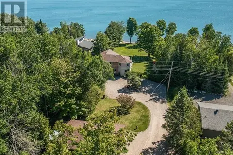 2750 Canoe Point RD, St. Joseph Township