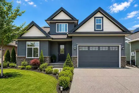 1945 PEREGRINE PLACE, Mt Woodside