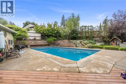 4105 Pleasant Valley Road