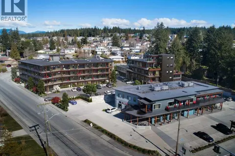 102-7020 TOFINO STREET