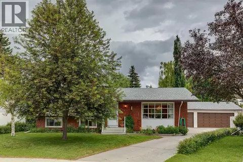 5036 Vallance Crescent NW