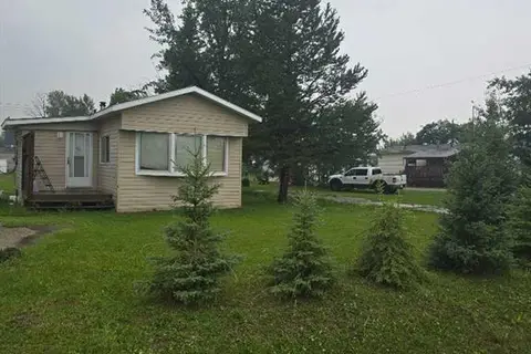305, 72133 Range Road 11