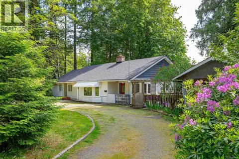 3056 Gibbins Rd