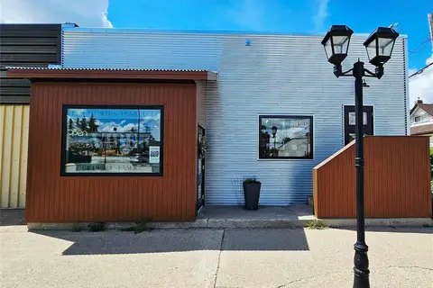 506 Main STREET