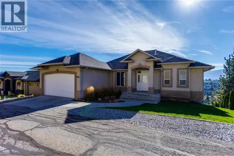 1084 Aurora Heights