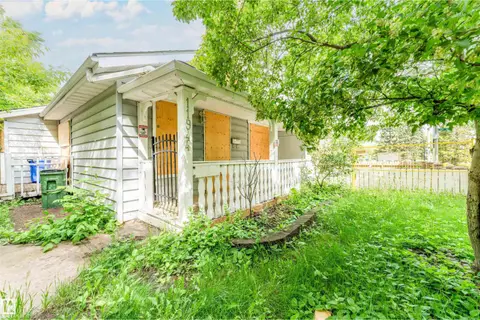 11944 68 ST NW