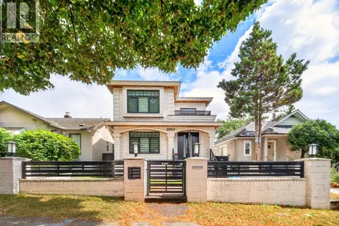 5886 SHERBROOKE STREET