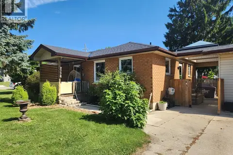 222 Catherine STREET