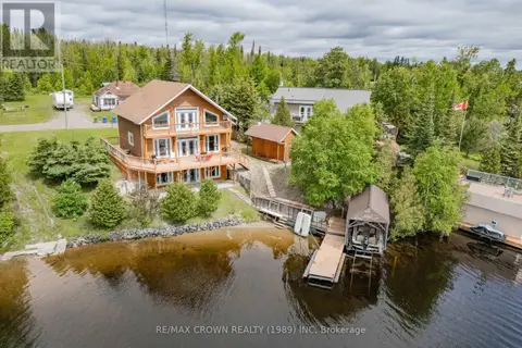 MOONBEAM - 205 LEFEBVRE PENINSULA ROAD