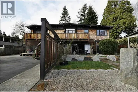937 UNDERHILL DRIVE