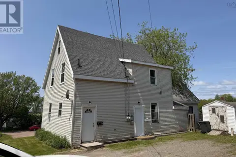 8 East Pleasant Street