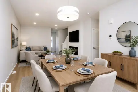7468 KLAPSTEIN CR SW