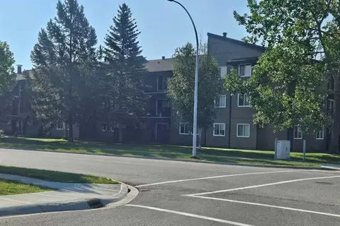 308A, 5611 10 Avenue