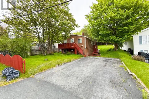 41 Hillview Drive