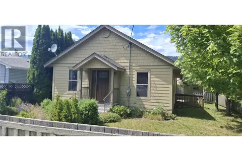 846 Okanagan Avenue