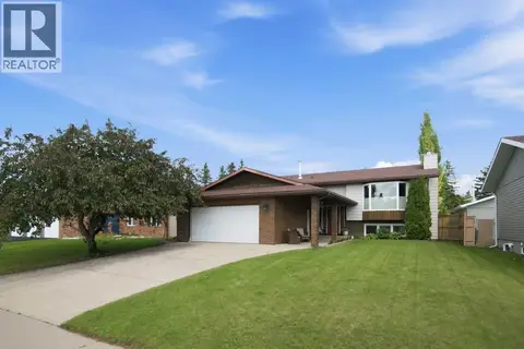 92 Mccullough Crescent