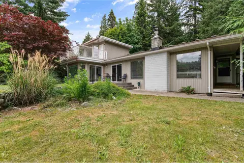 100 ROBERTSON CRESCENT, Hope