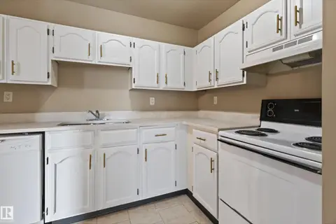 #603 10175 109 ST NW