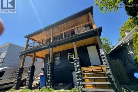 945 WELLINGTON AVENUE Unit# 7