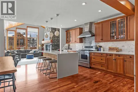 634 4 Street