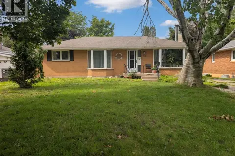 79 Dunvegan DRIVE
