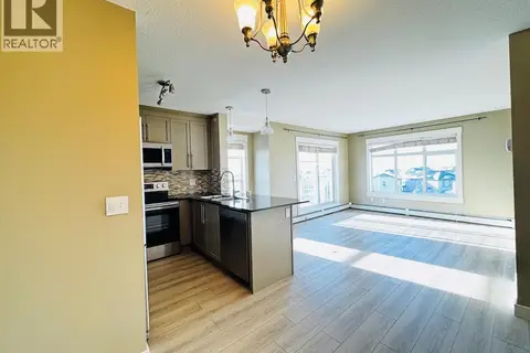 6413, 155 Skyview Ranch Way NE