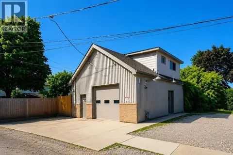 909 MAISONVILLE