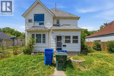 736 BRANT STREET