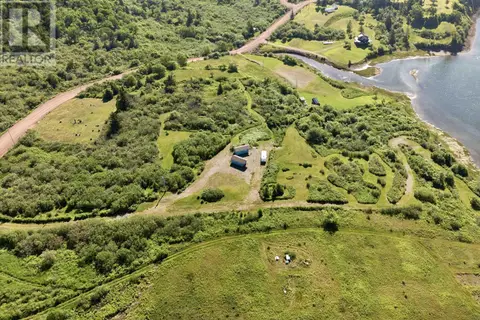 892 West Bay Road