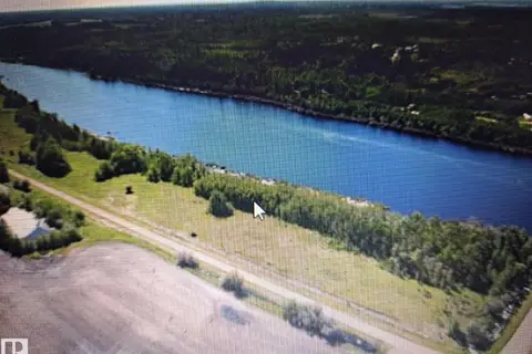 TWP RD 610 RR 245