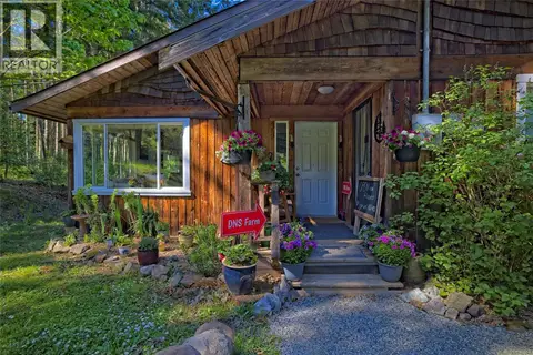 378 Rainbow Rd