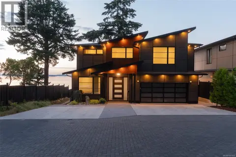 4599 Cordova Bay Rd