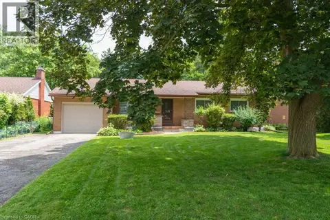 139 MACKAY Crescent