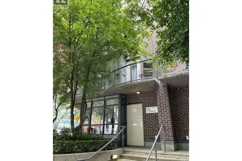 891 HELMCKEN STREET