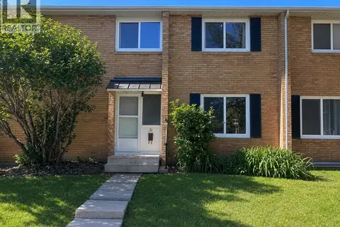 31 Ridgewood Terrace