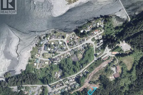 16926 Beachview Close
