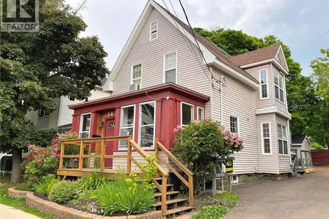 105 Gordon Street