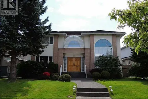 438 W 43RD AVENUE