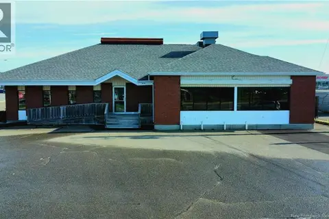 238 Madawaska Road