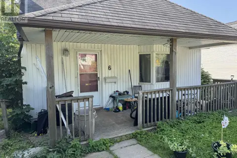 6 Ashdale Avenue