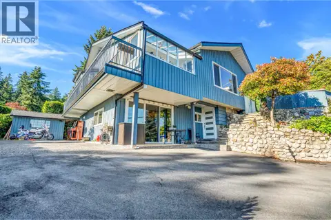 300 W BALMORAL ROAD