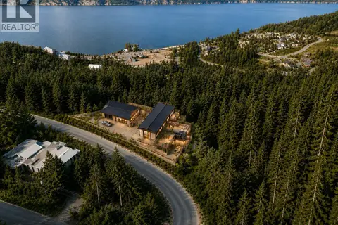 1121 COPPER DRIVE