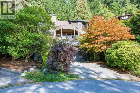 60 WALTON WAY