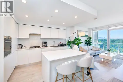 3302 3833 EVERGREEN PLACE