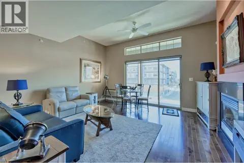 5803 LAKESHORE Drive Unit# 10